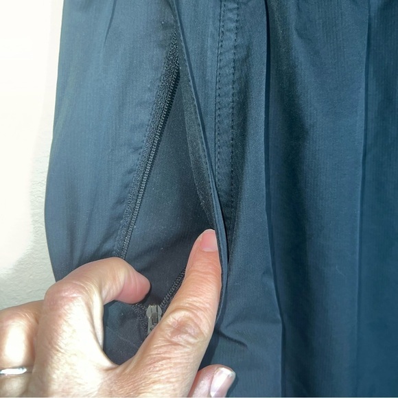 Nike Fit Storm Men’s Black Team Warm Ups Size Large - Picture 6 of 8